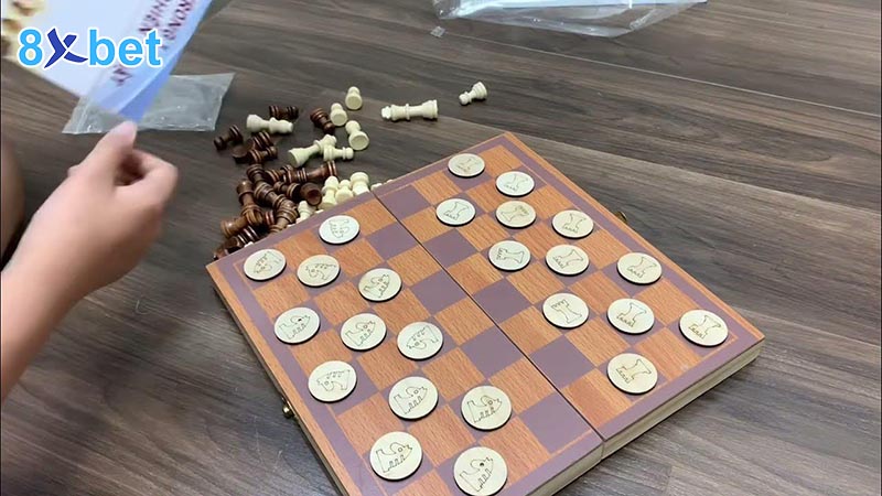 Hướng dẫn chơi cờ đam đơn giản dễ hiểu 1 Hướng dẫn chơi cờ đam đơn giản dễ hiểu